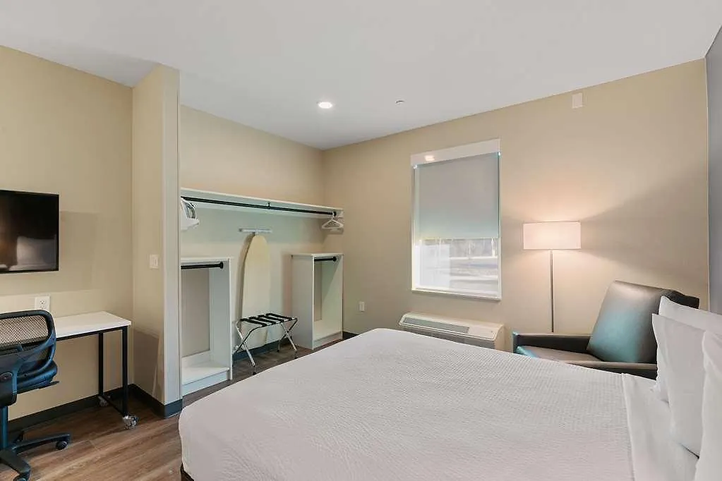 Extended Stay America Premier Suites - Tampa - Fairgrounds - Casino 3*, Mango