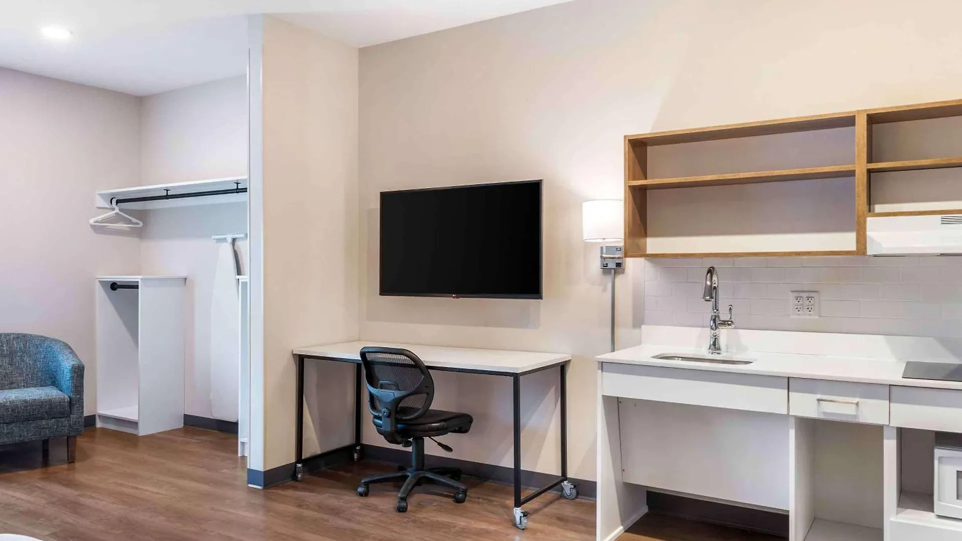 Extended Stay America Premier Suites - Tampa - Fairgrounds - Casino Hotel